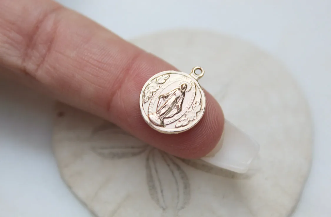 14k Gold Round Miraculous Medal Necklace