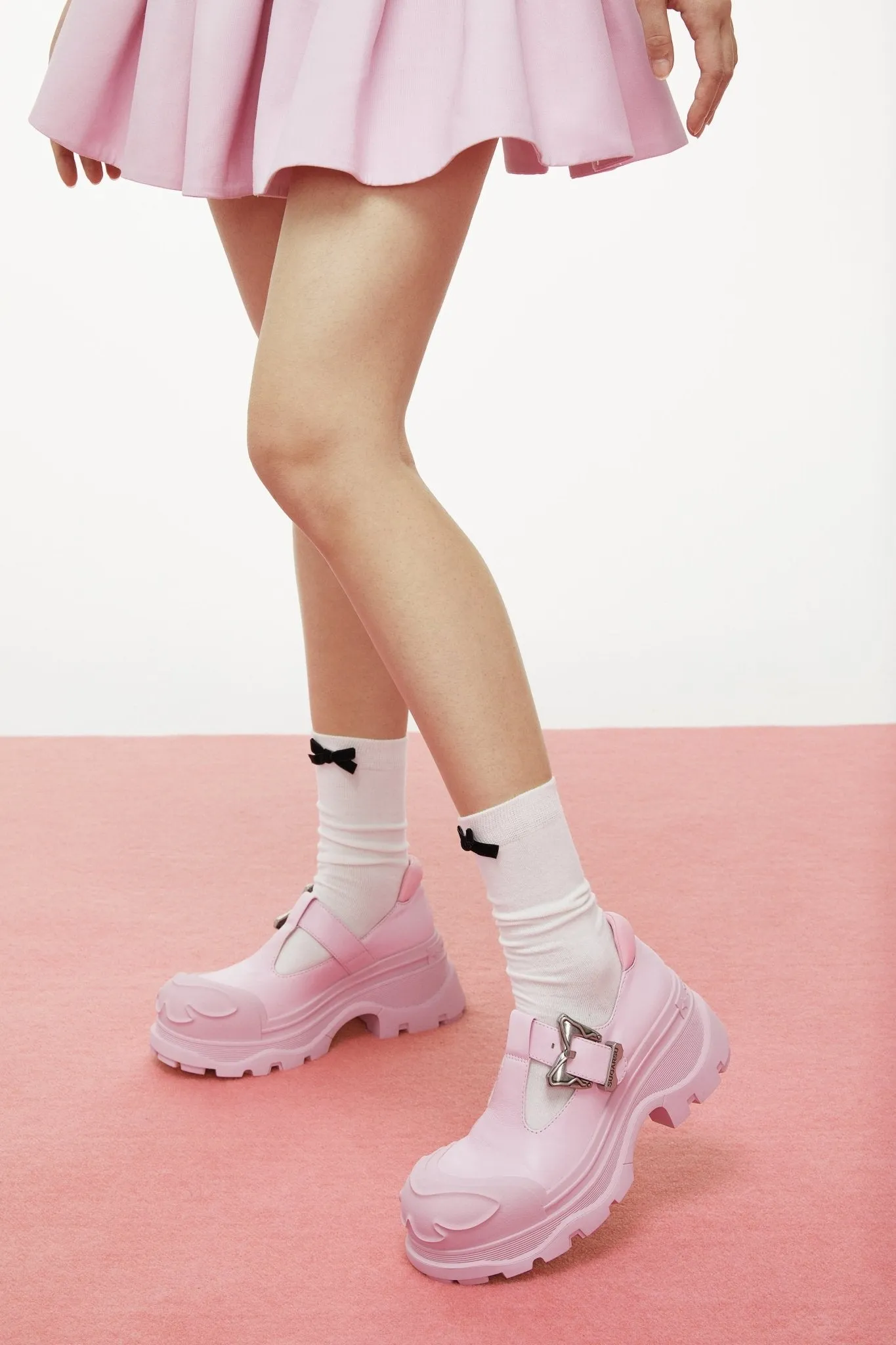 Butterfly Manor Thorns Series Butterfly Buckle Mary Janes Shoes In Pink
