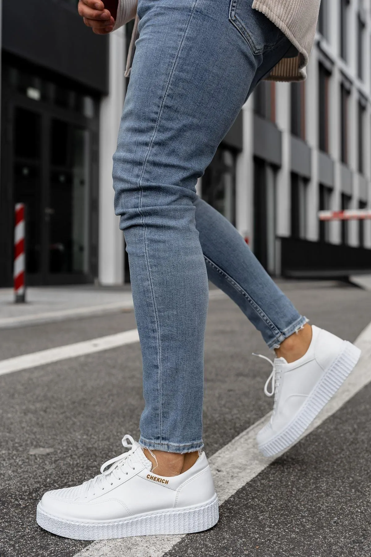 CH017 Men's Sports Shoes Boots