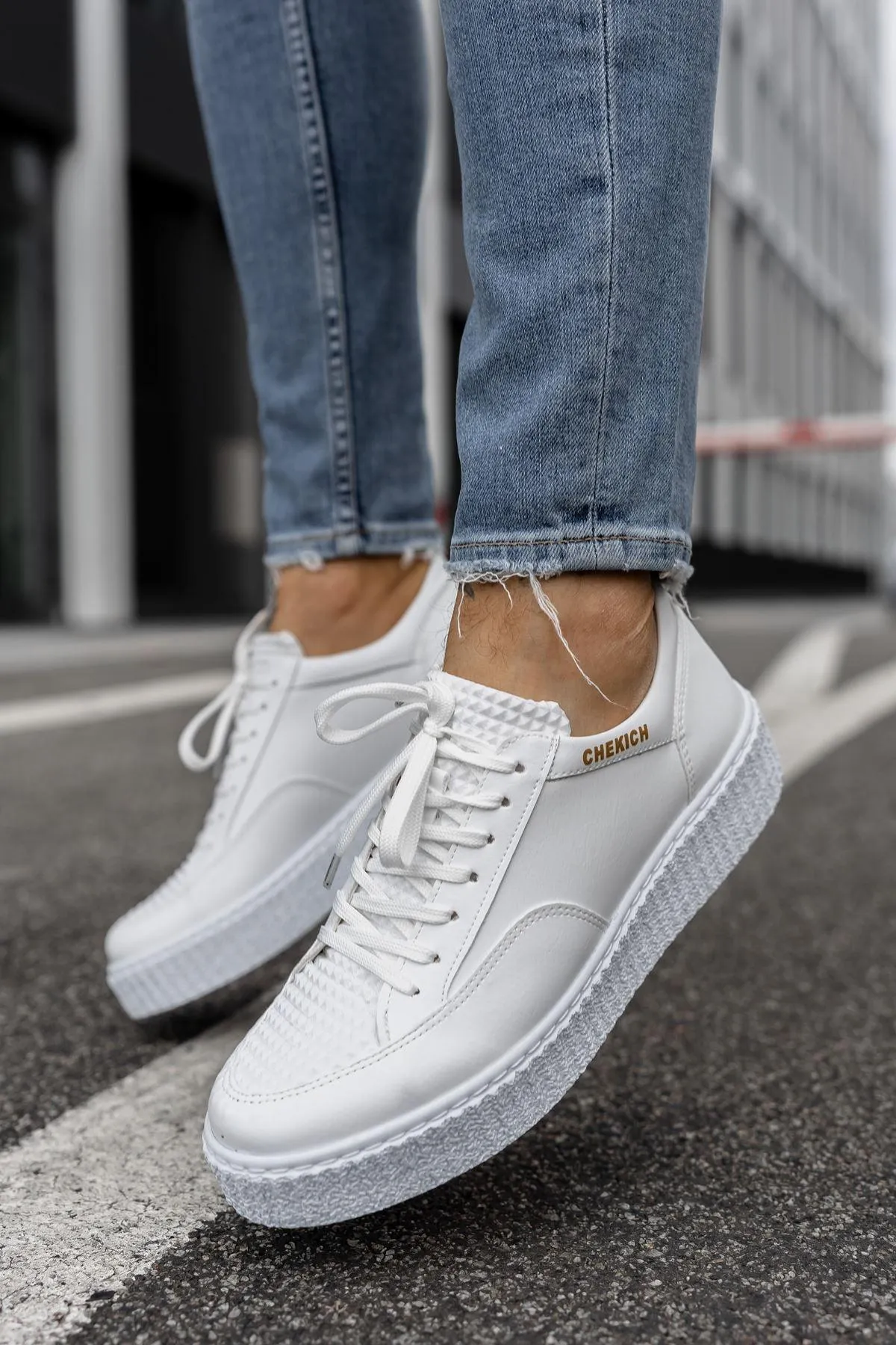 CH017 Men's Sports Shoes Boots