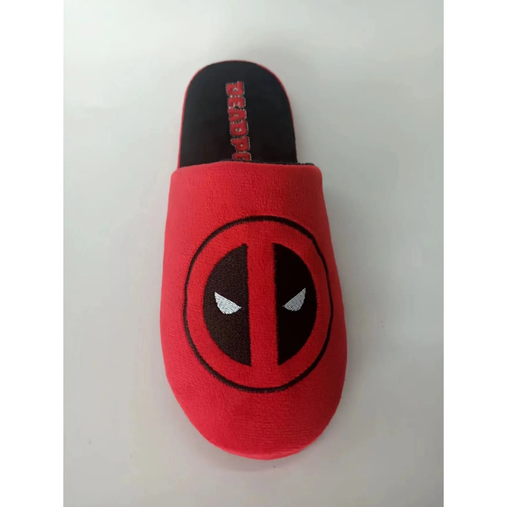 Deadpool Slippers | Mens Slippers Size 7-10 Non slip | Mule Style Novelty Slippers – Deadpool Merchandise