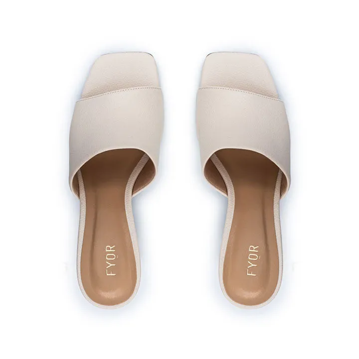 Everyday Chic Mule BCM 155