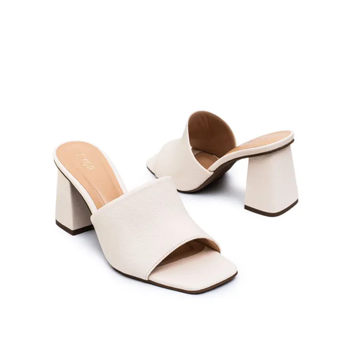 Everyday Chic Mule BCM 155