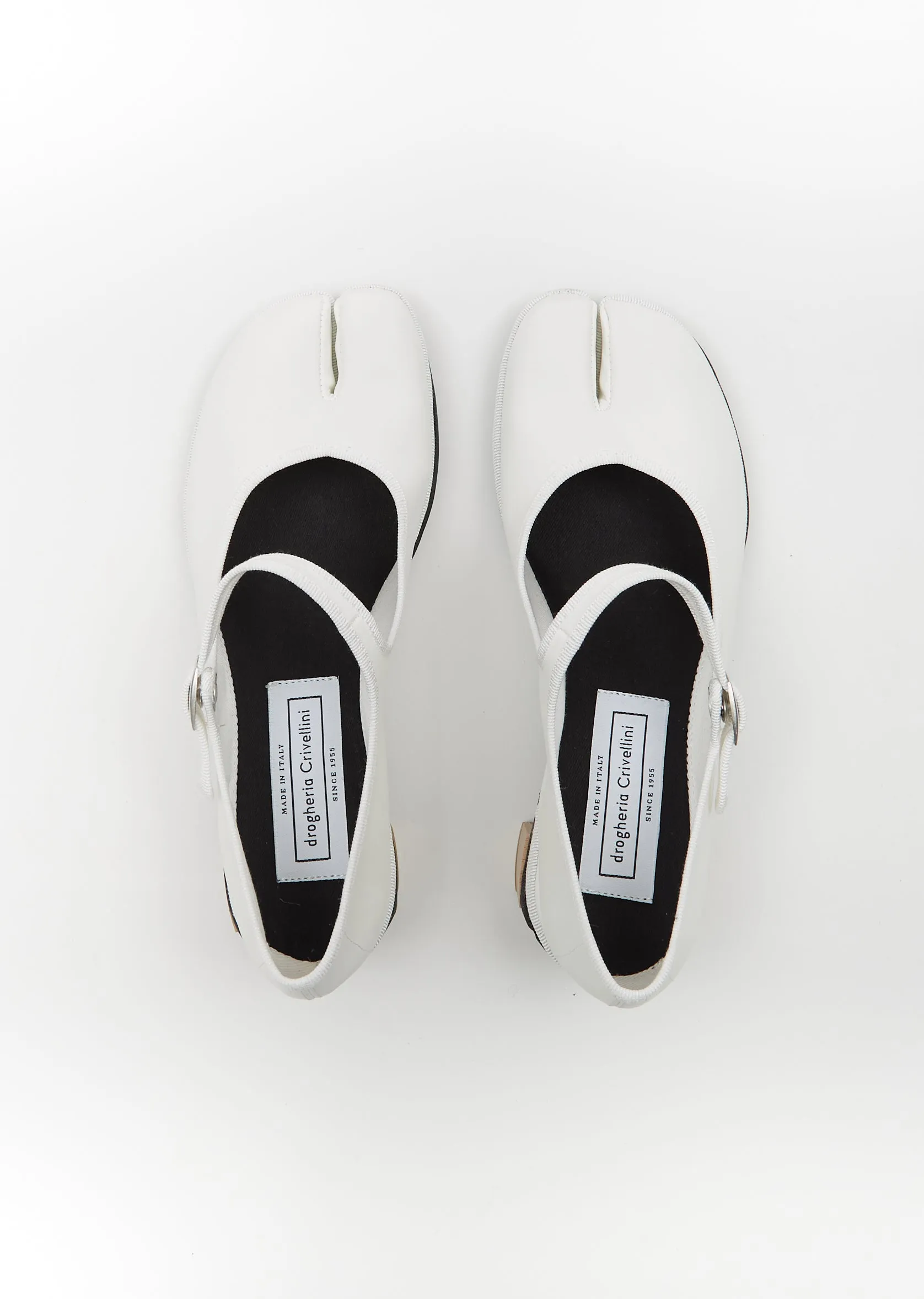 Fu-Geta Tabi Mary Jane Nappa Ness — White