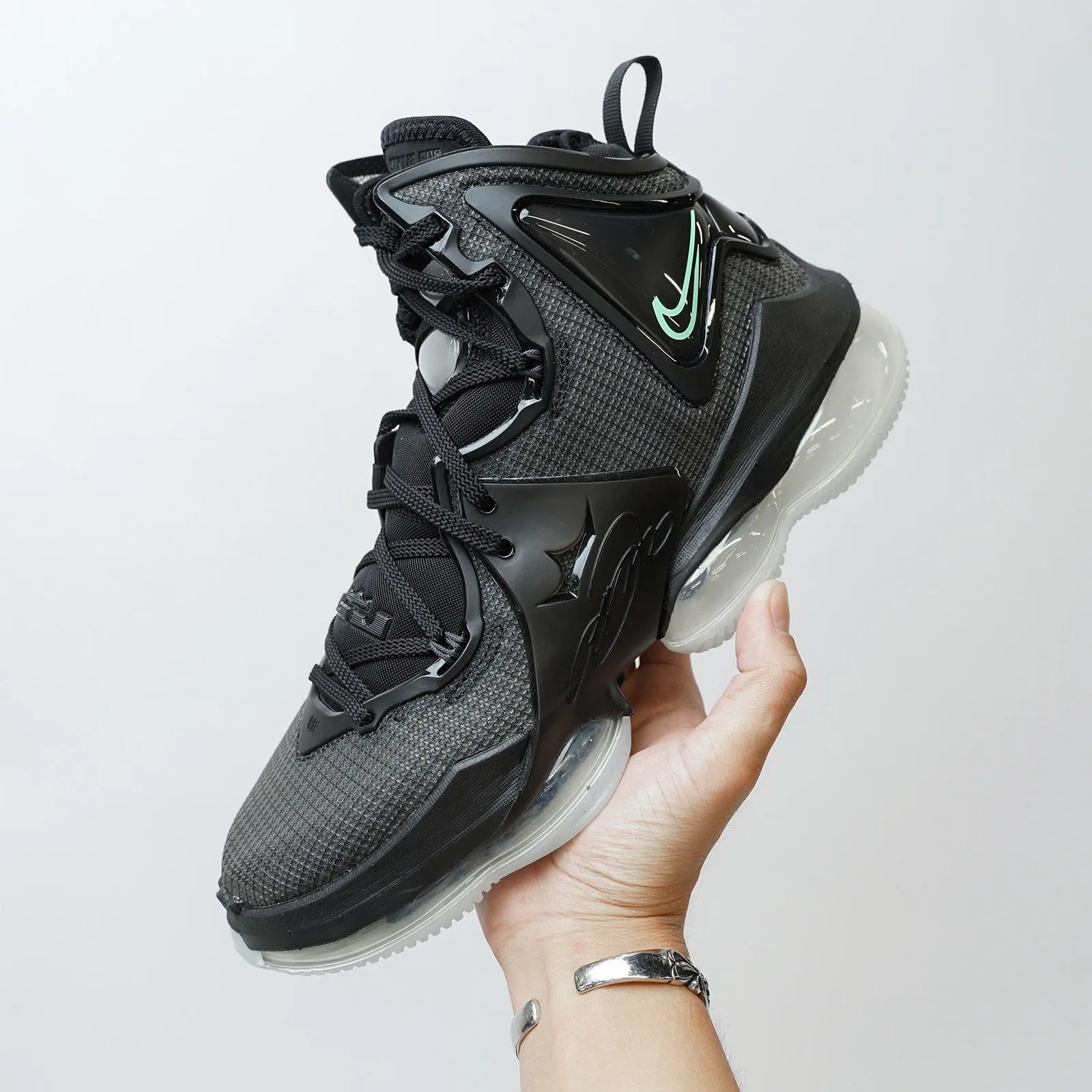 LeBron 19 - 'Chamber Of Fear'