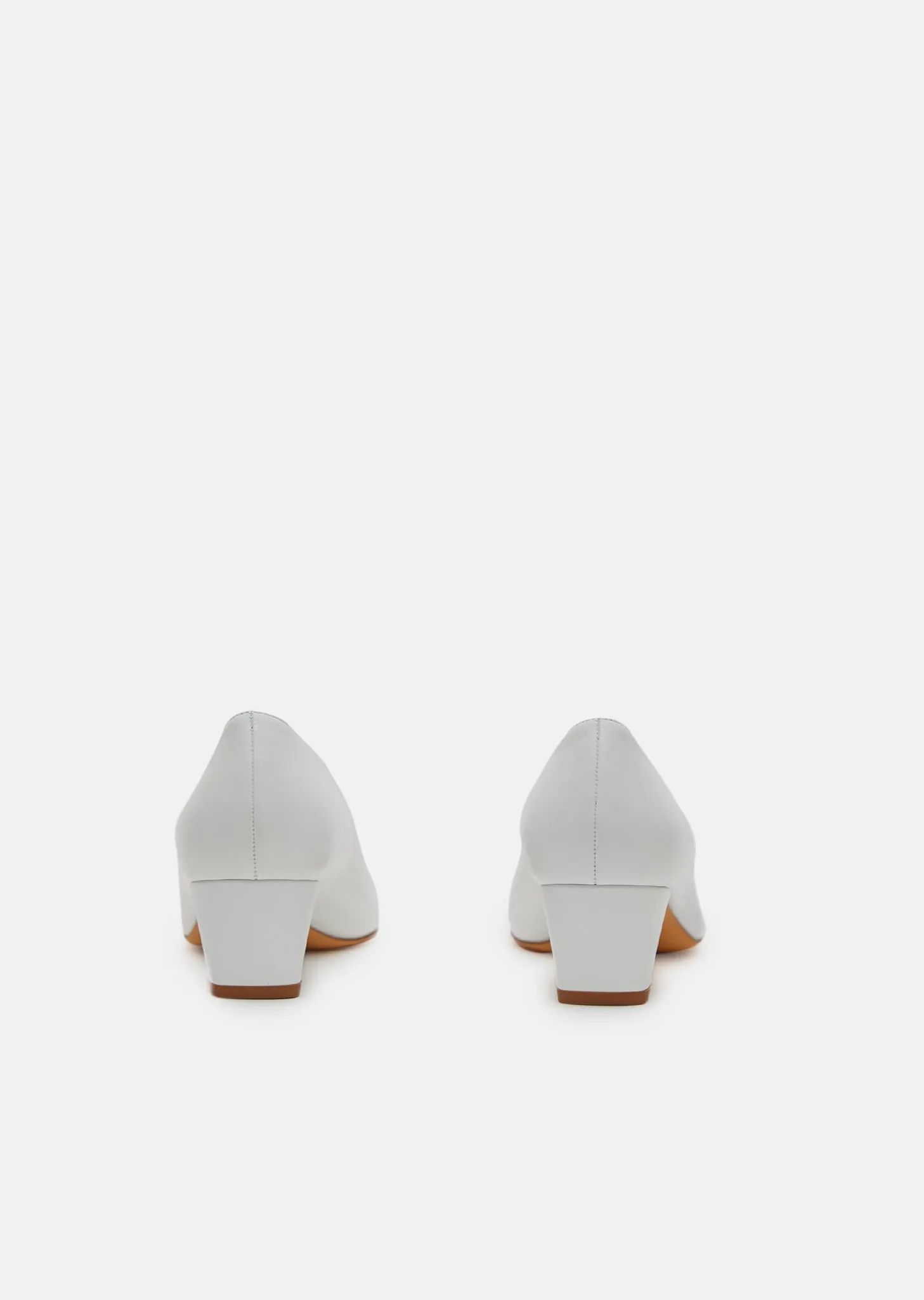 Leonora Pump