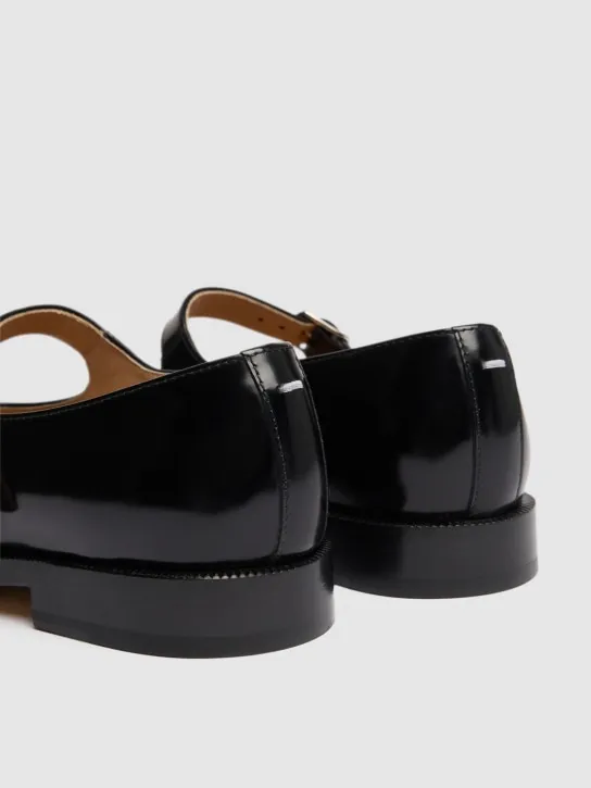 Maison Margiela   20mm Tabi brushed leather Mary Janes 