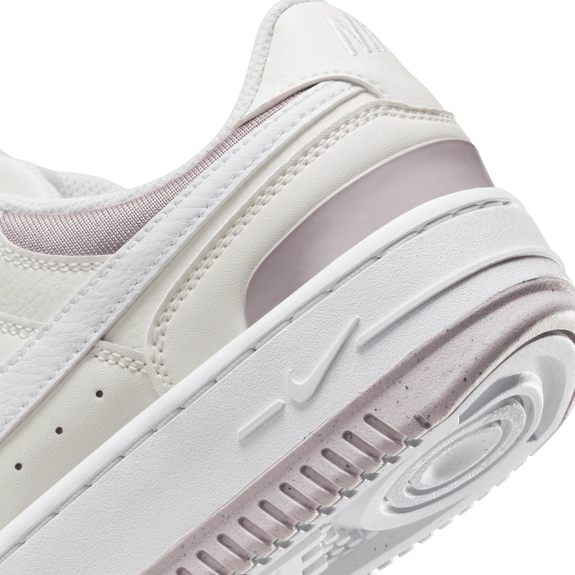 NIKE GAMMA FORCE WOMEN'S SHOES