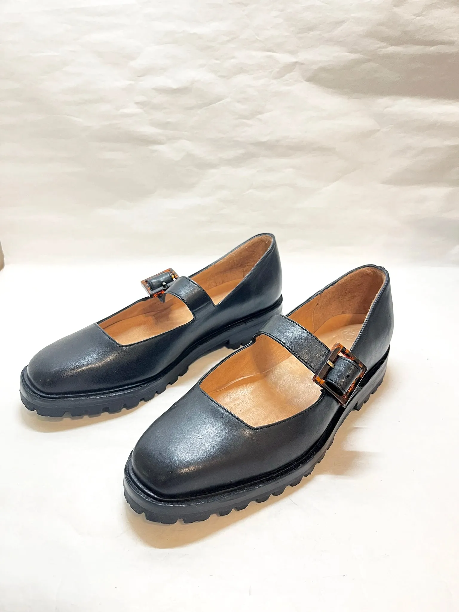 Uchi Flat in Black Size 37